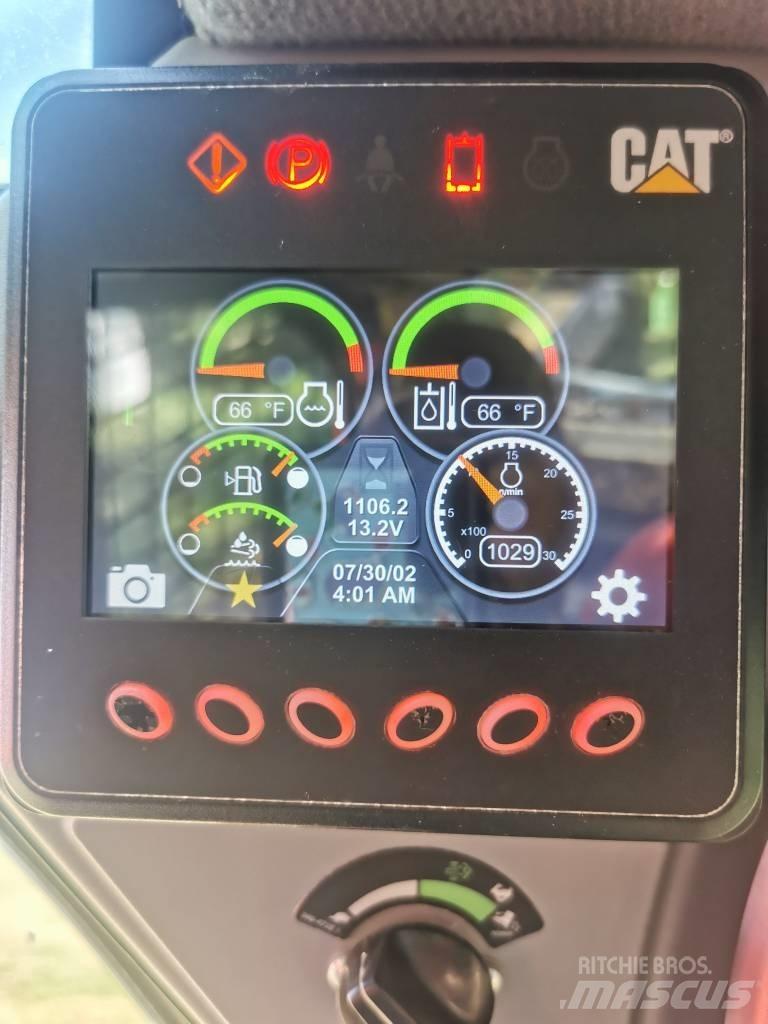 CAT 299 Šmykom riadené nakladače