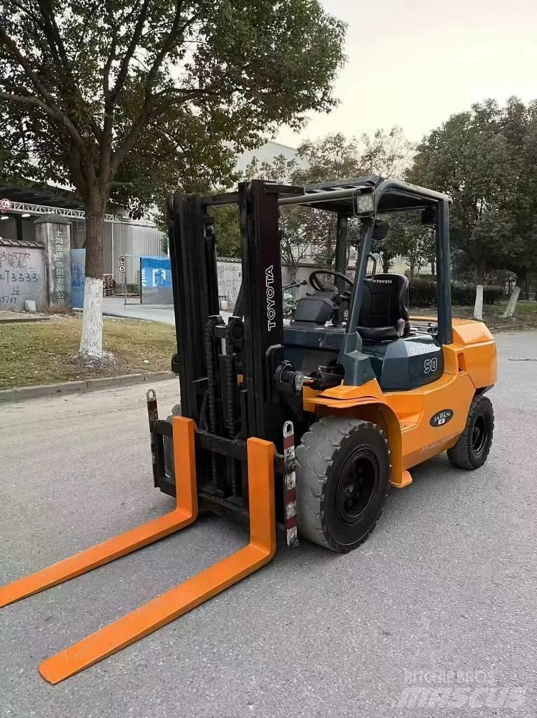 Toyota FD 50 Dieselové vozíky