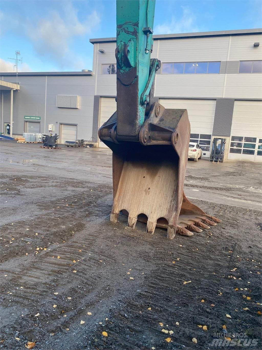 Kobelco SK330LC-6E Pásové rýpadlá