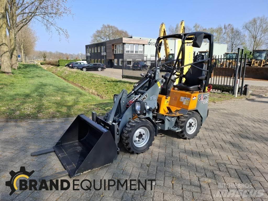 GiANT G1200HD Kolesové nakladače