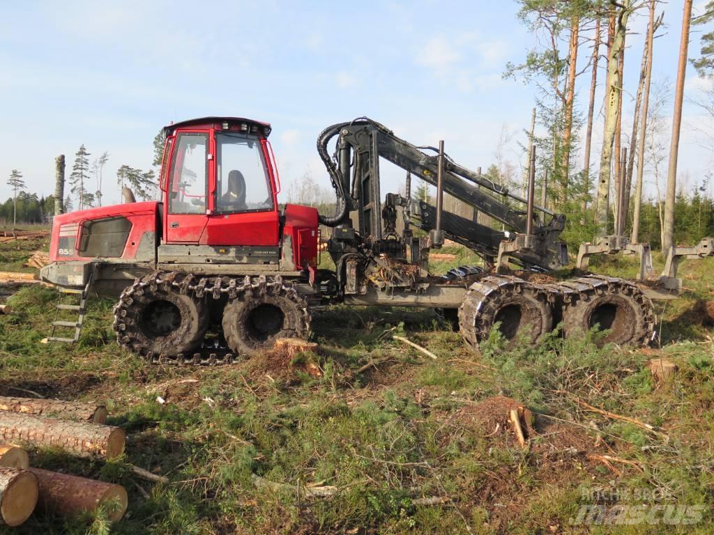 Komatsu 855 Lesné traktory