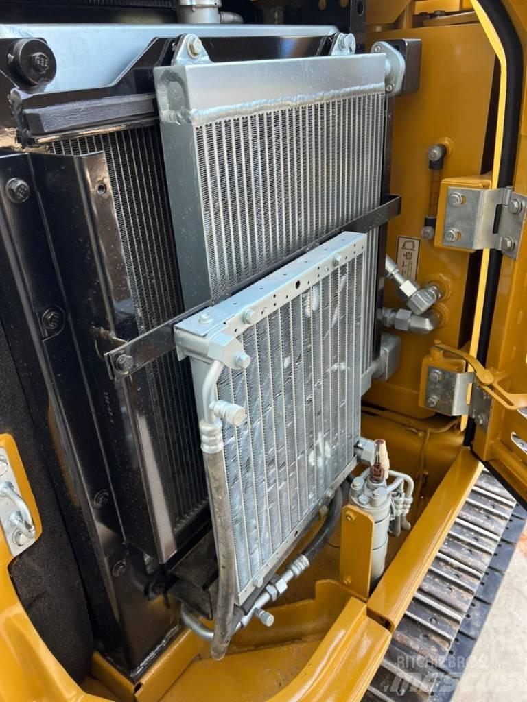 CAT 305.5 Pásové rýpadlá