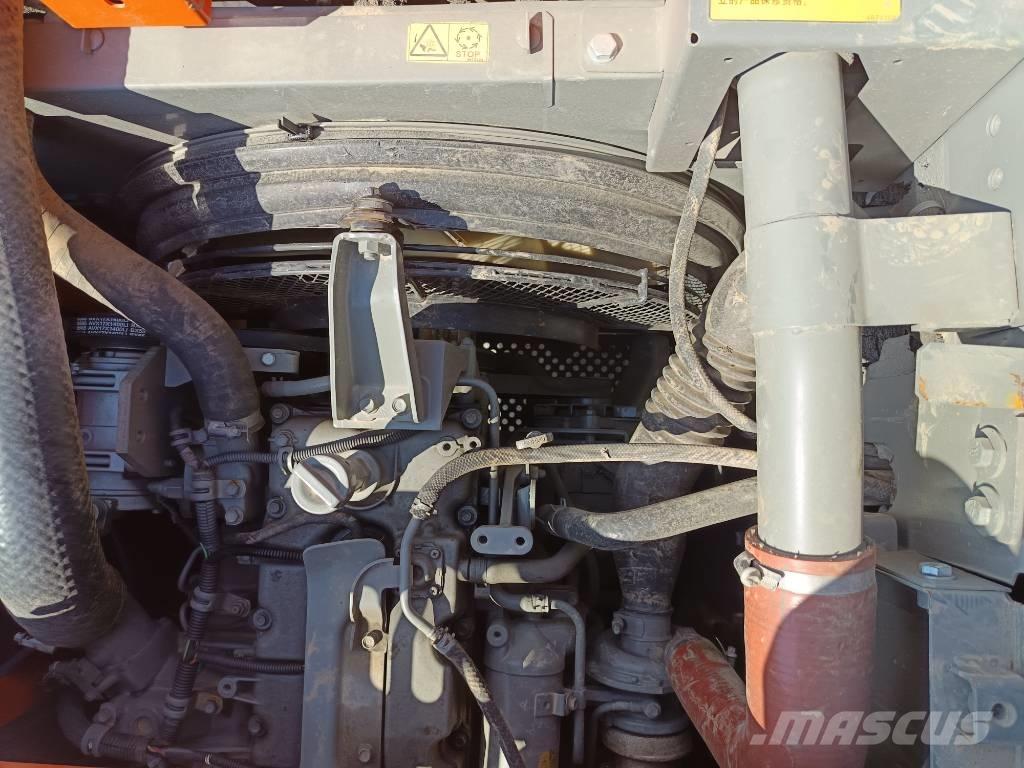 Hitachi Zx130 Pásové rýpadlá