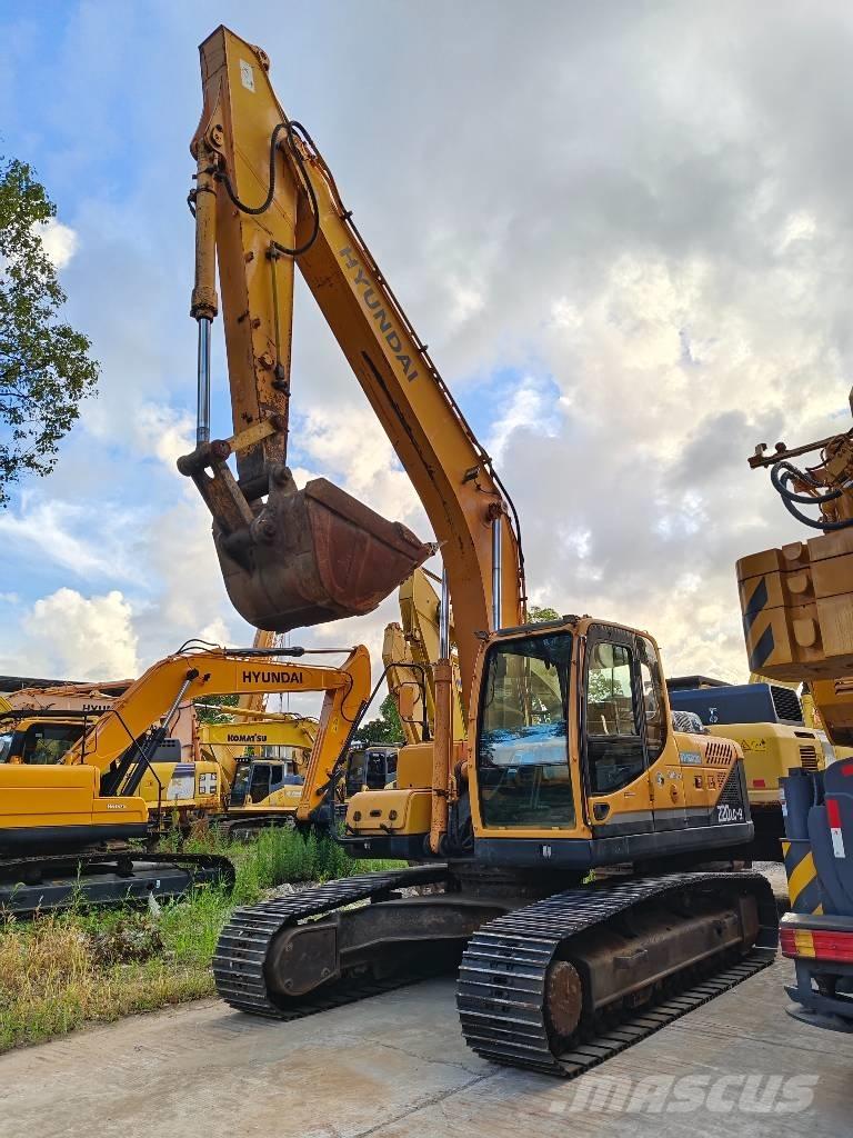 Hyundai R 220LC-9S Pásové rýpadlá