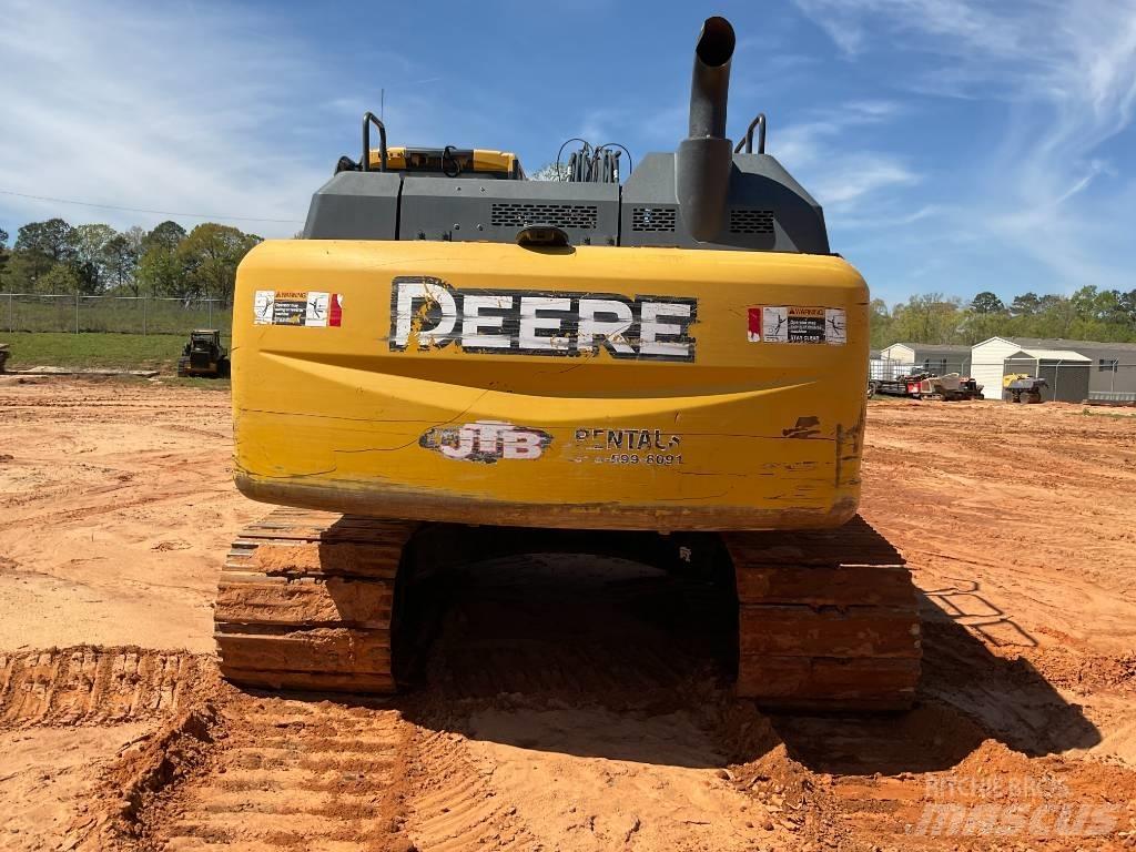 John Deere 210 Pásové rýpadlá