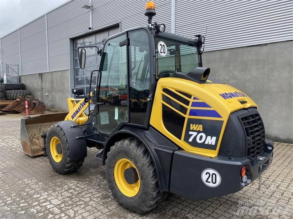 Komatsu WA70M-8EO Viacúčelové nakladače