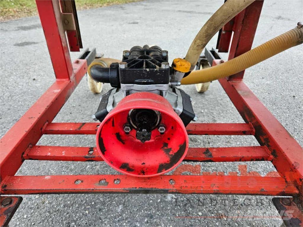 Schmotzer 800 l Ťahané postrekovače