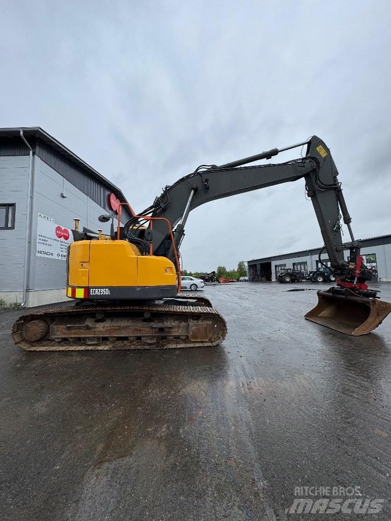 Volvo ECR 235 DL Pásové rýpadlá