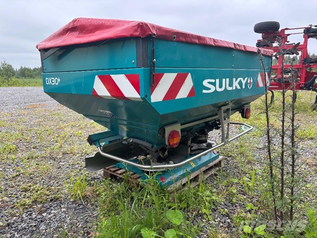 Sulky DX 30+ Rozmetadlá priemyselných hnojív