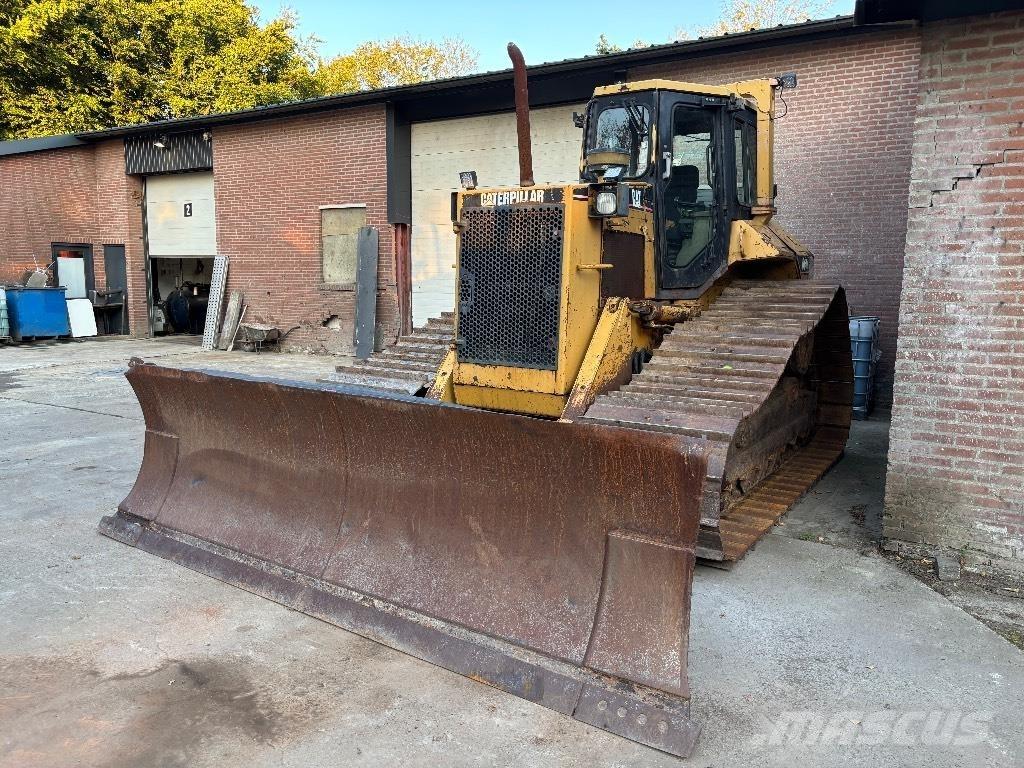 CAT D 6 M LGP Pásové dozéry