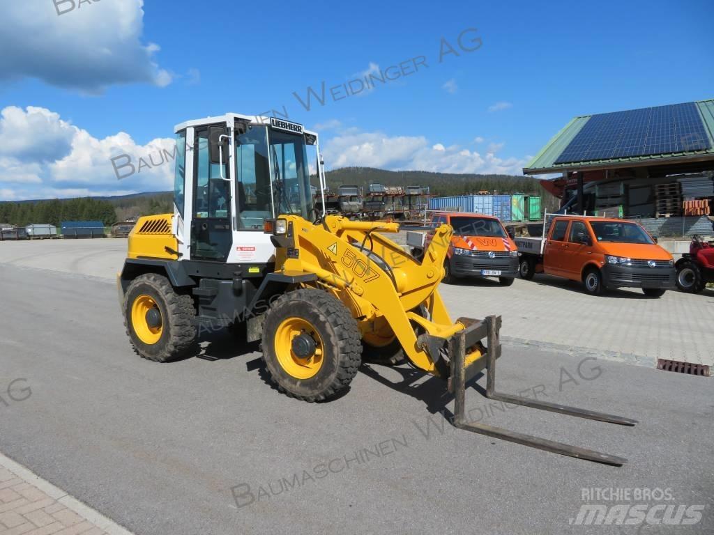 Liebherr L 507 Kolesové nakladače