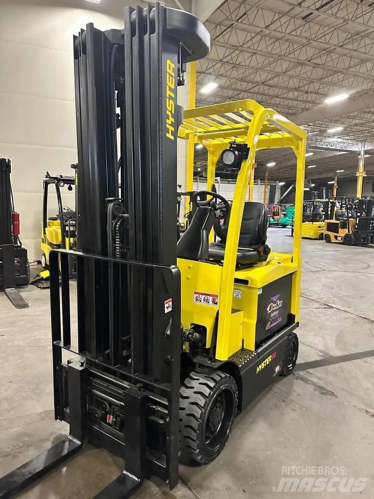 Hyster E 60 XN Akumulátorové vozíky