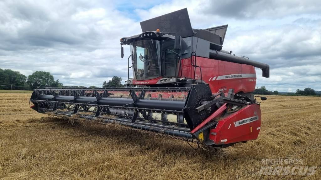 Massey Ferguson 9380 Kombinované zberacie stroje