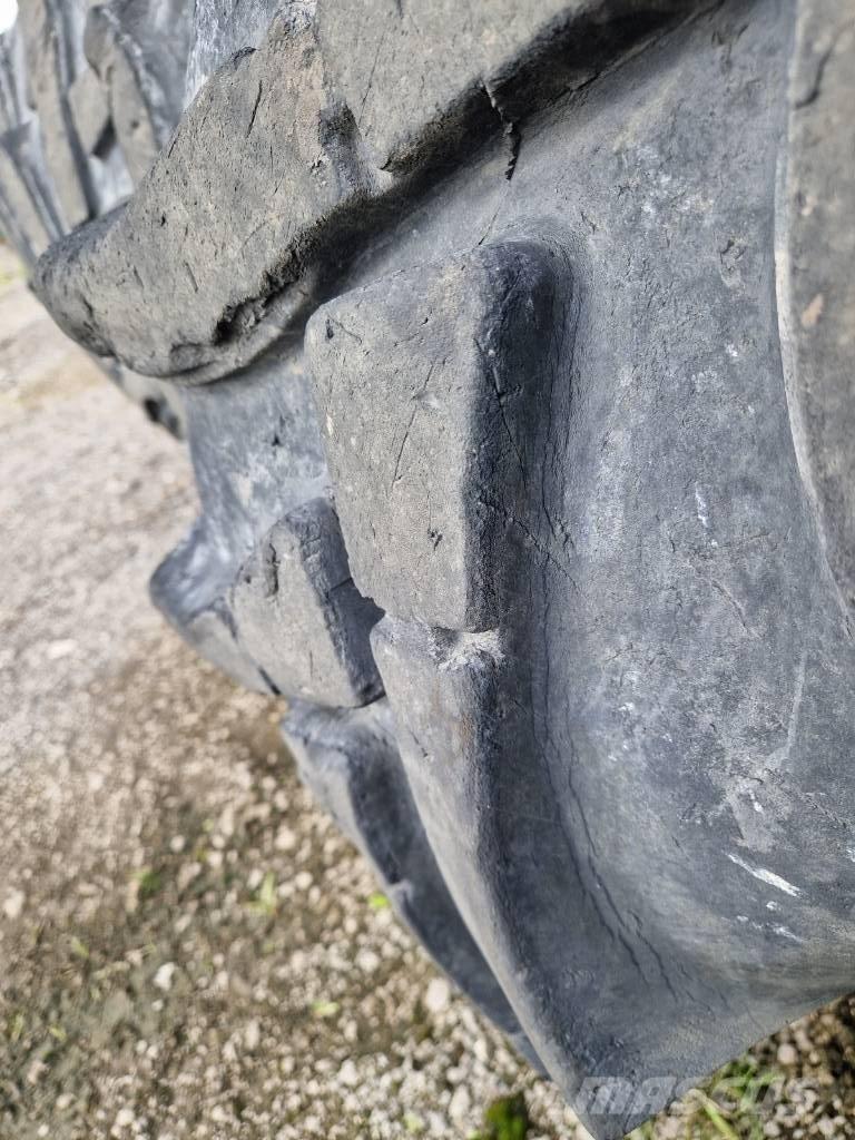 JCB 531-70 Pneumatiky, kolesá a ráfiky