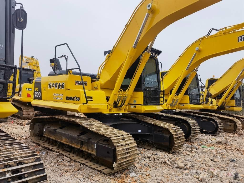 Komatsu pc200-8 Pásové rýpadlá