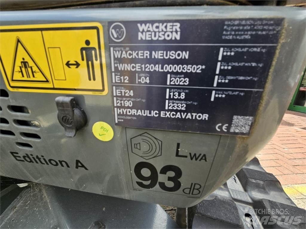 Wacker ET 24 Mini rýpadlá < 7t