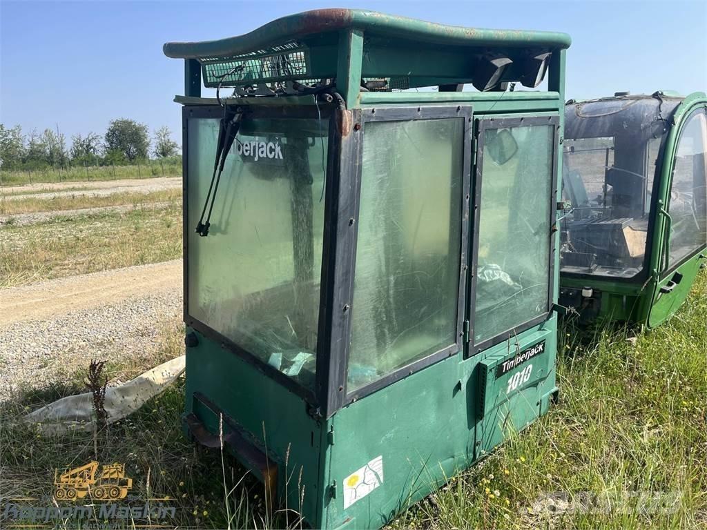 Timberjack 1010 Kabíny a interiér