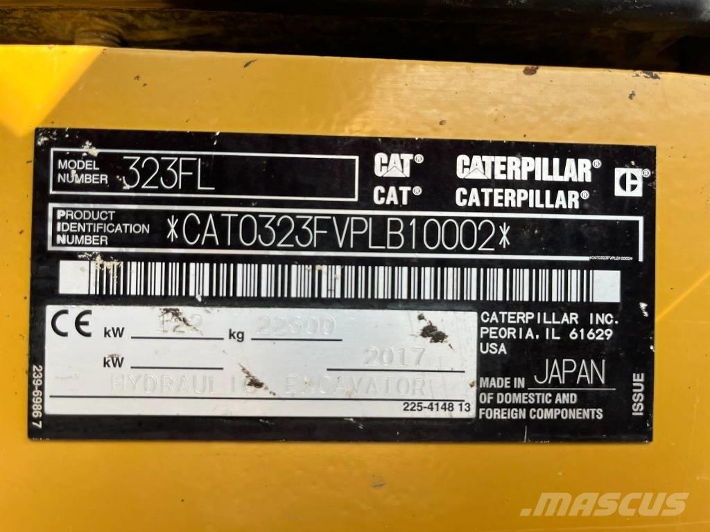CAT 323 F L Pásové rýpadlá