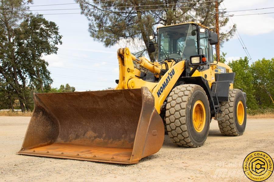 Komatsu WA 320-7 Kolesové nakladače