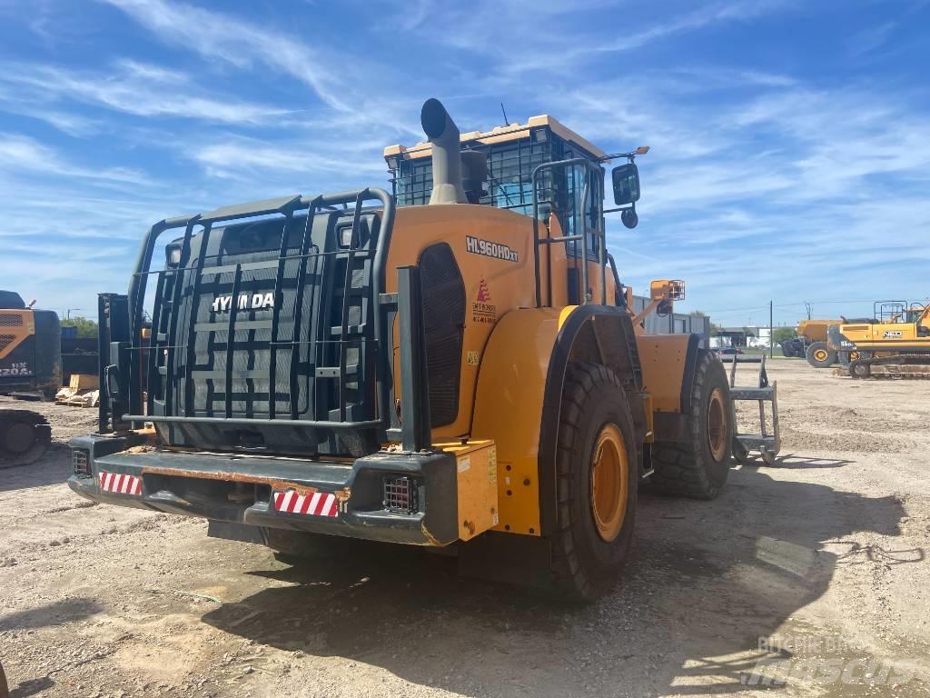 Hyundai HL960HDXT Kolesové nakladače