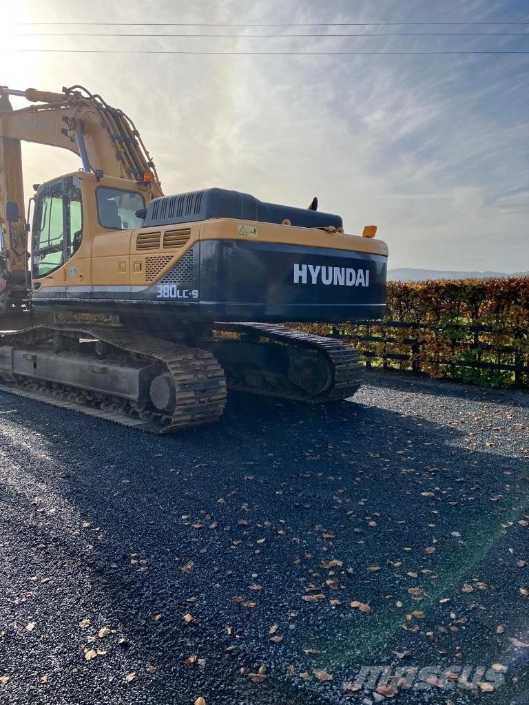 Hyundai 385 LC-9 Pásové rýpadlá