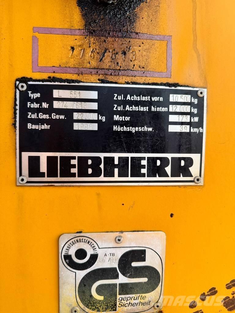 Liebherr L 551 Kolesové nakladače