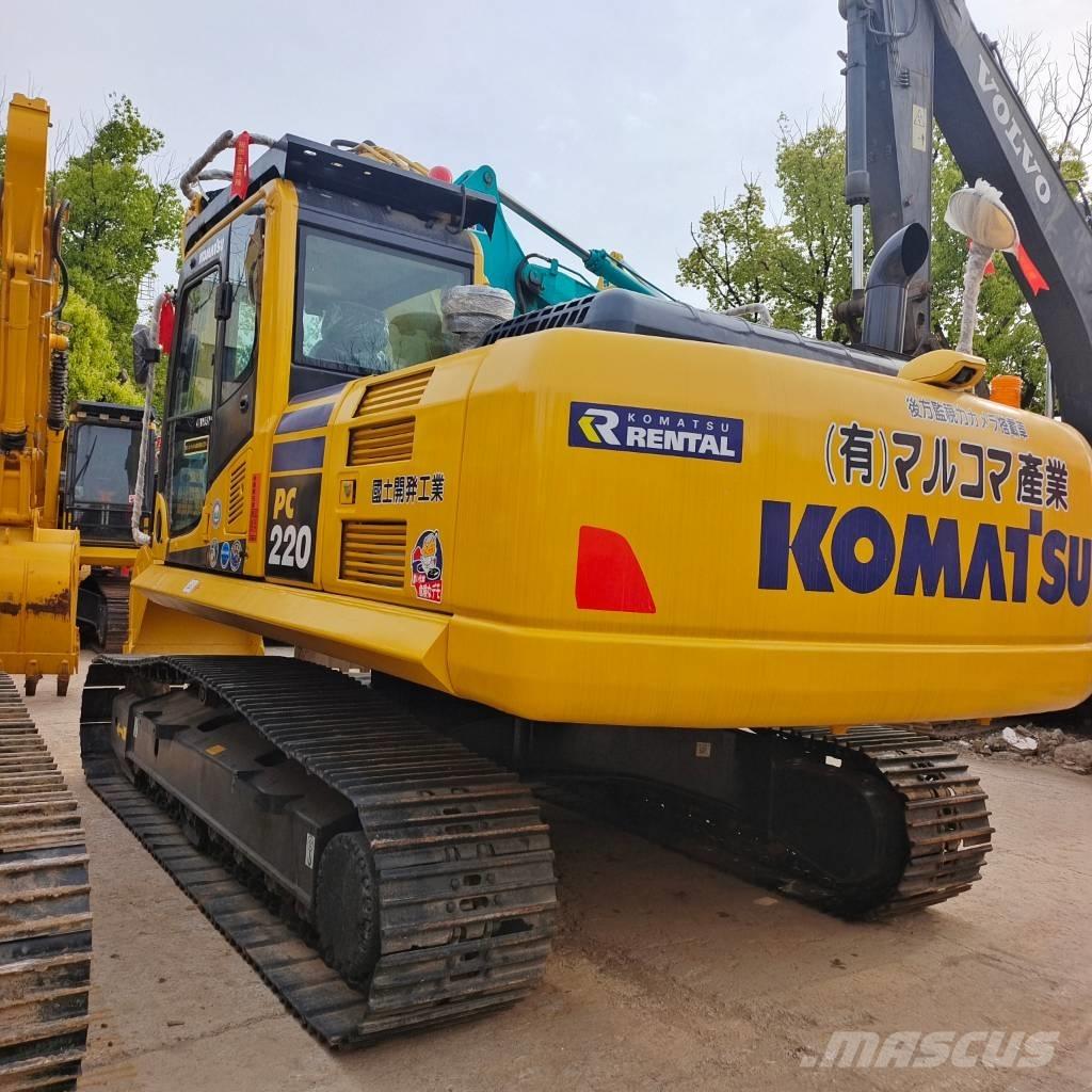Komatsu PC 220-8 Pásové rýpadlá