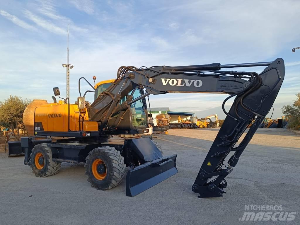 Volvo EW 140 C Kolesové rýpadlá
