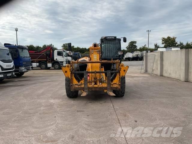 JCB 540-140 Teleskopické manipulátory