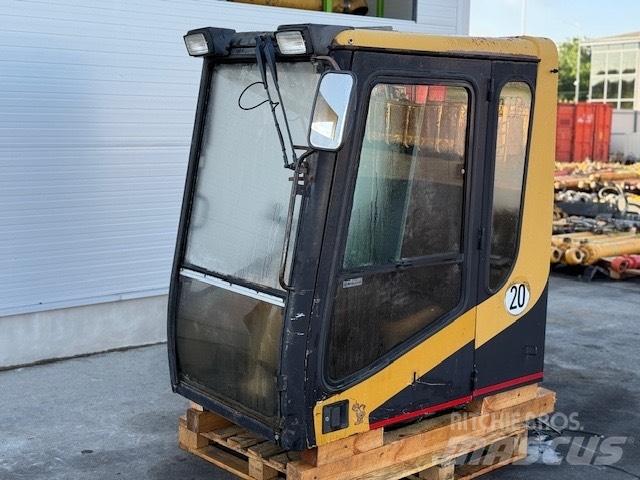 CAT 315 used cab Kabíny a interiér