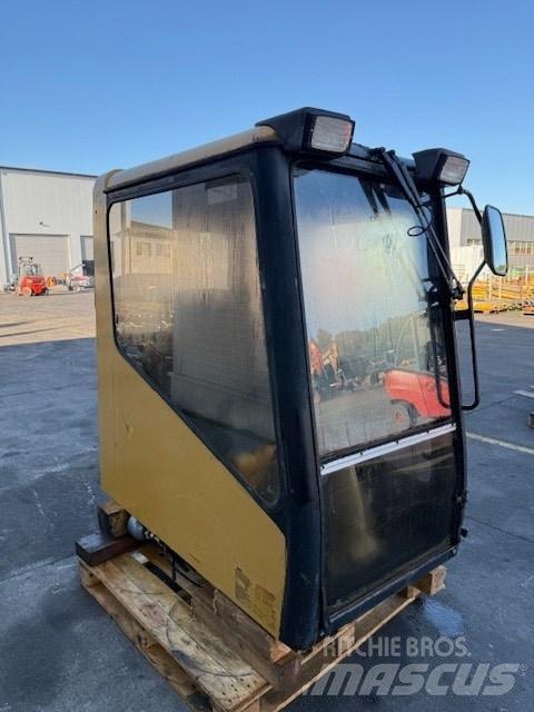 CAT 315 used cab Kabíny a interiér