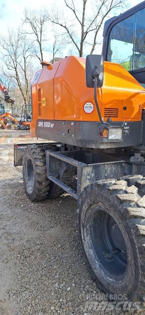 Doosan DX 100 W-7 Kolesové rýpadlá