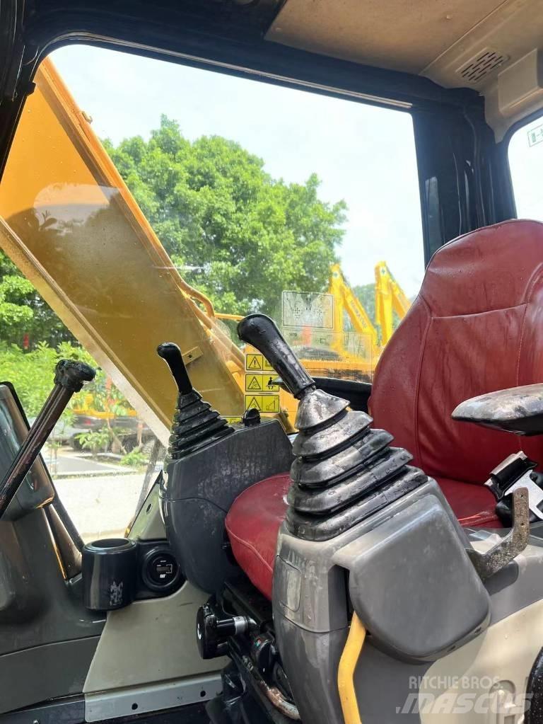 CAT 307 D Pásové rýpadlá