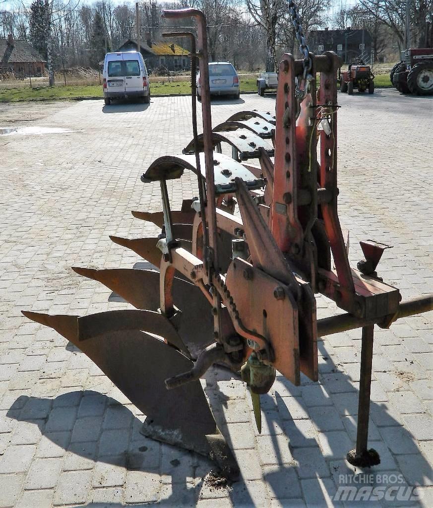 Kverneland 4 Konvenčné pluhy