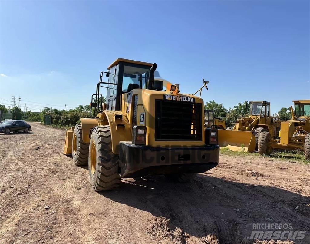 CAT 966 H Kolesové nakladače