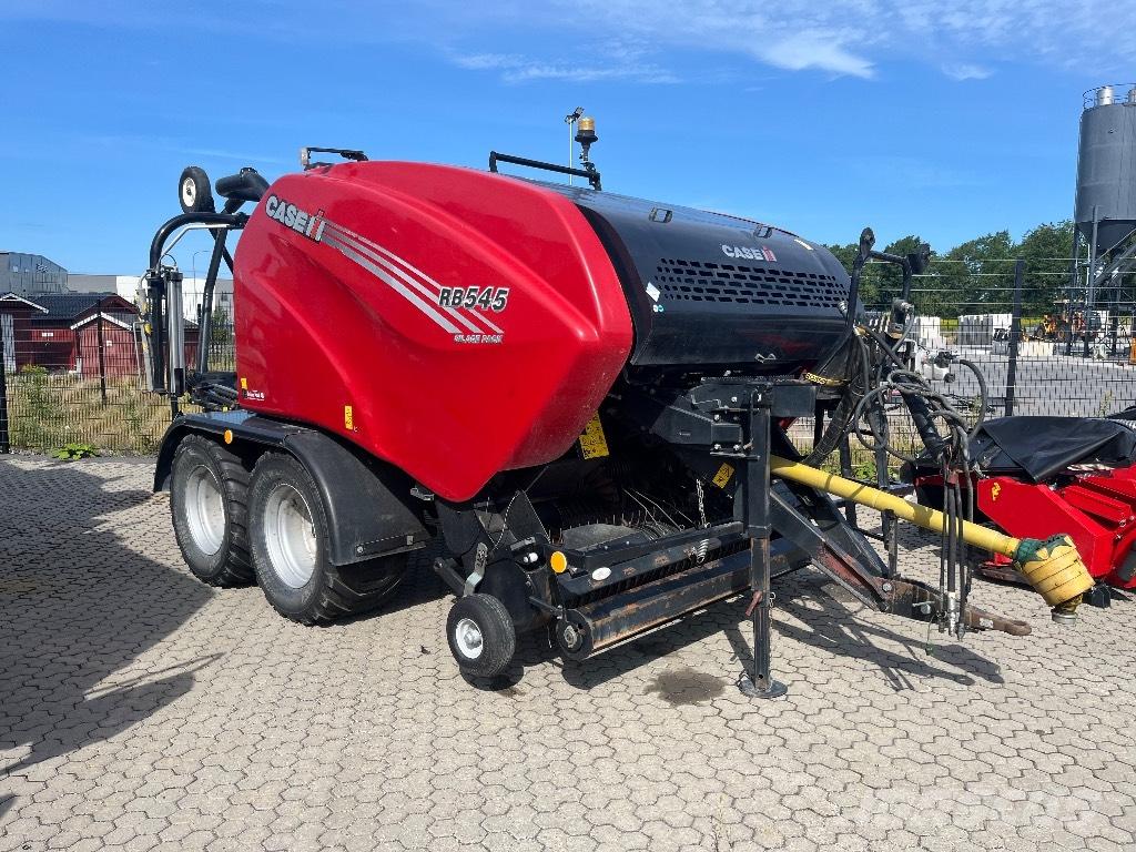 Case IH RB 545 Lisy na okrúhle balíky
