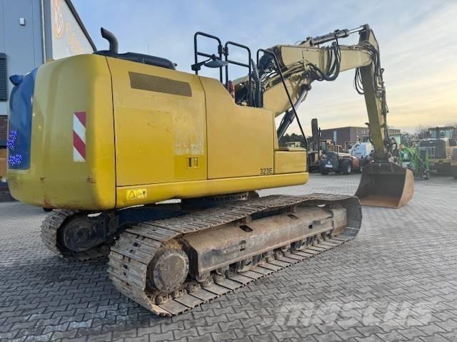 CAT 323 EL Pásové rýpadlá