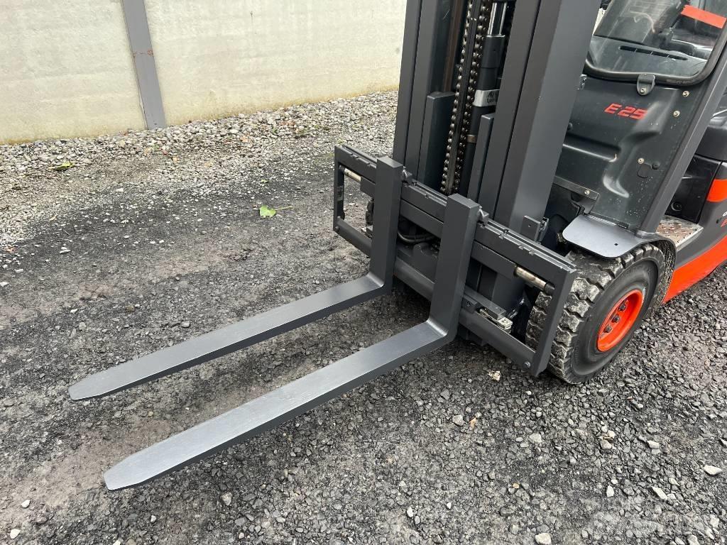 Linde E25-01 Akumulátorové vozíky