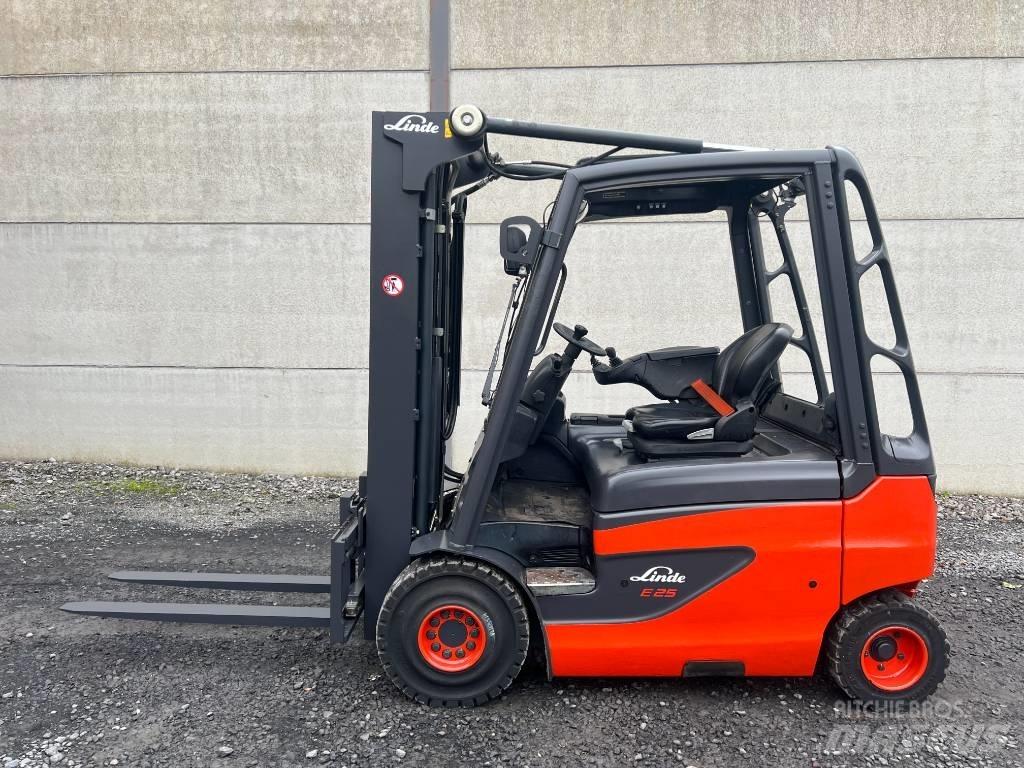 Linde E25-01 Akumulátorové vozíky