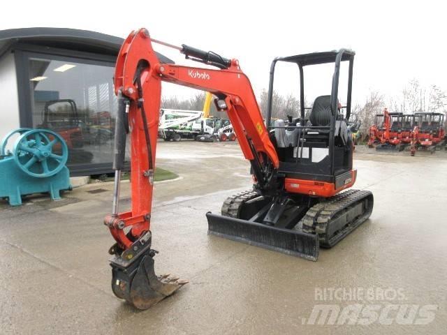 Kubota U 27-4 Mini rýpadlá < 7t