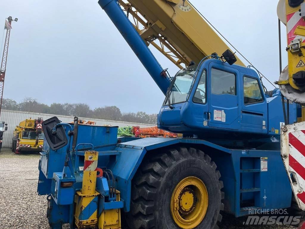 Tadano GR 700 EX Univerzálne terénne žeriavy