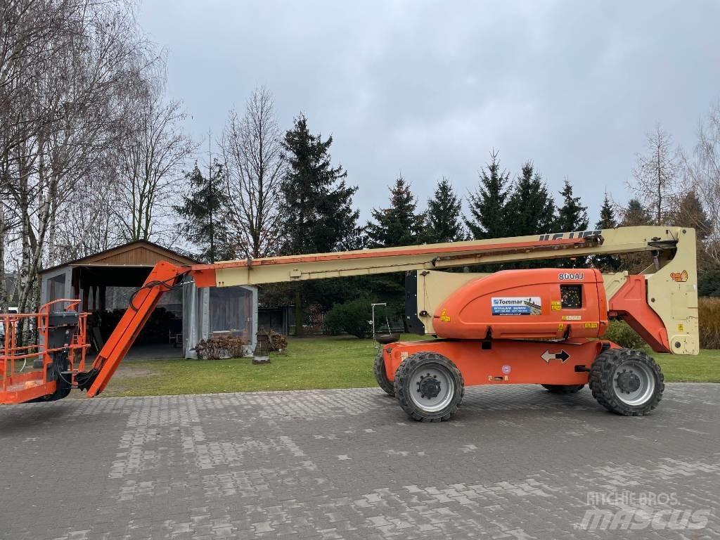 JLG 800 AJ Kĺbové plošiny