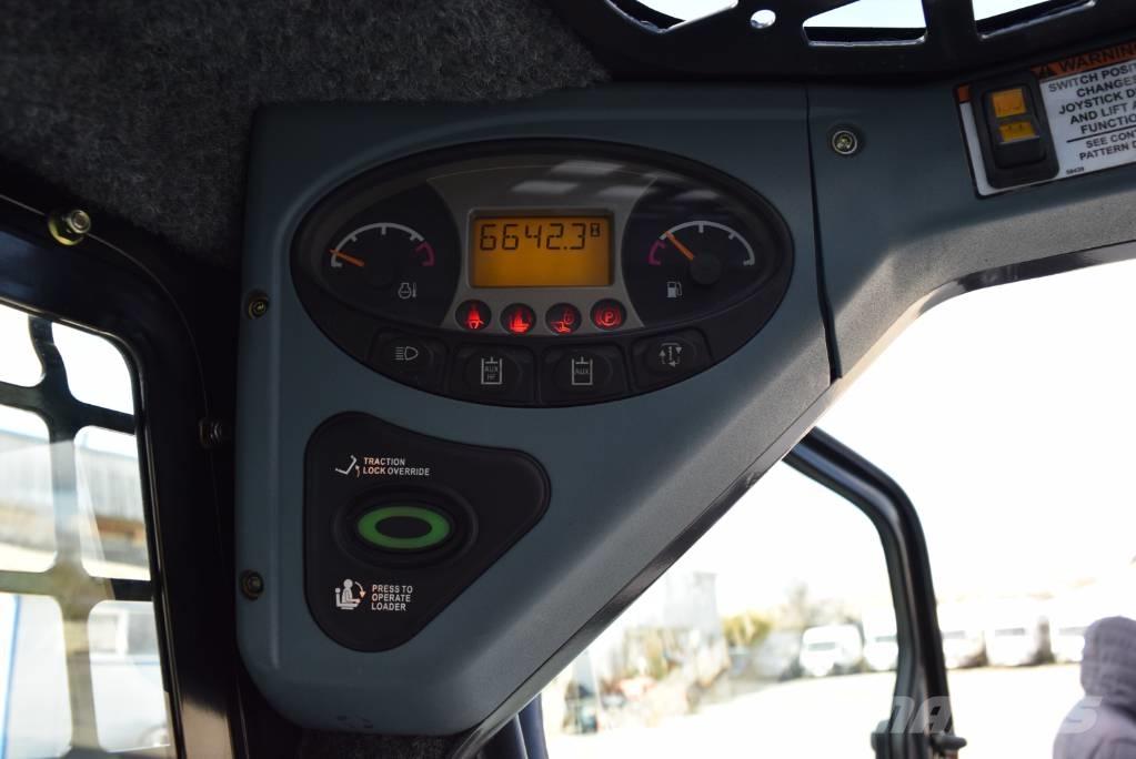 Bobcat S 220 Šmykom riadené nakladače