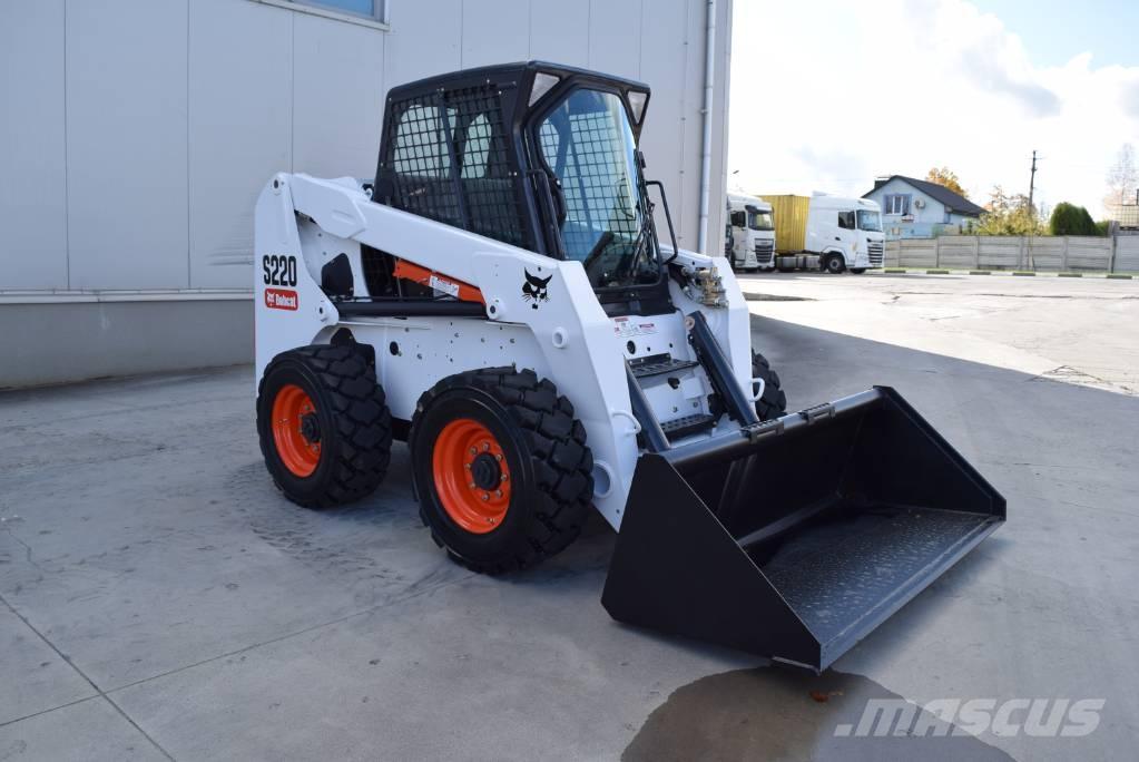 Bobcat S 220 Šmykom riadené nakladače