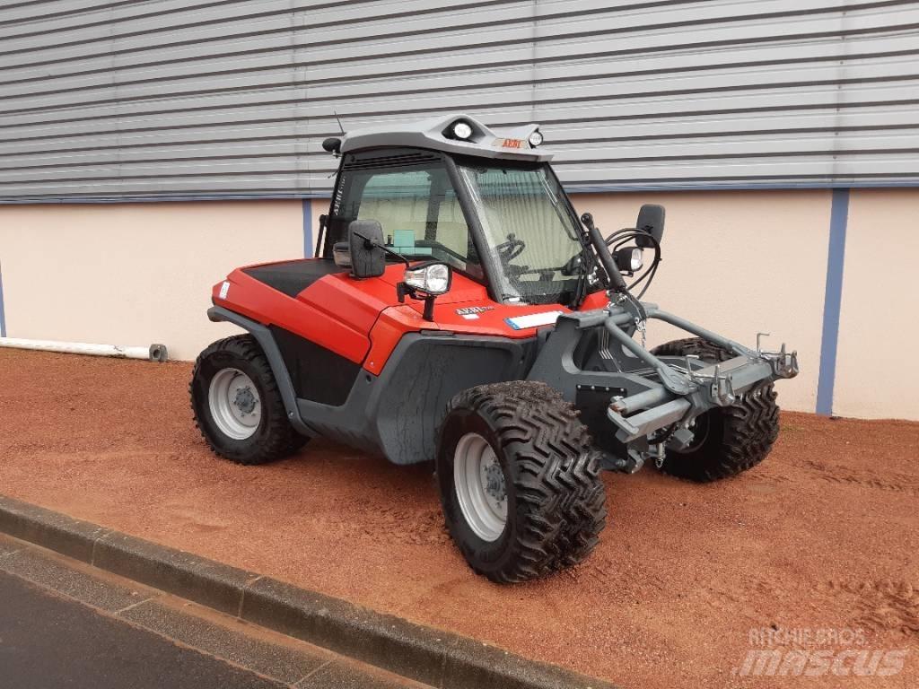 Aebi TT241 Traktory