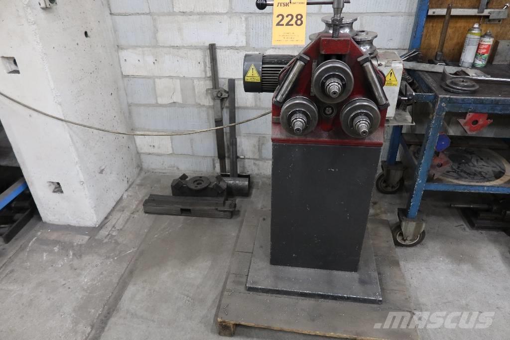  Tauring Beta 35 M Stavebníctvo - ostatné