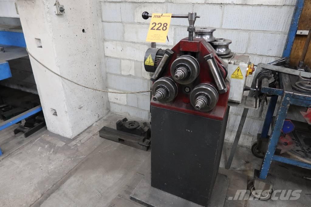  Tauring Beta 35 M Stavebníctvo - ostatné