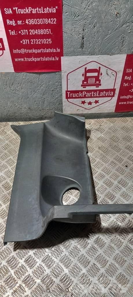 Scania R 440  1442653 Kabíny a interiér