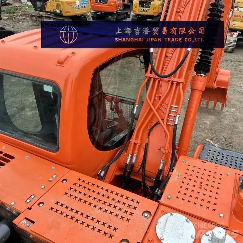 Doosan DX 150 Pásové rýpadlá