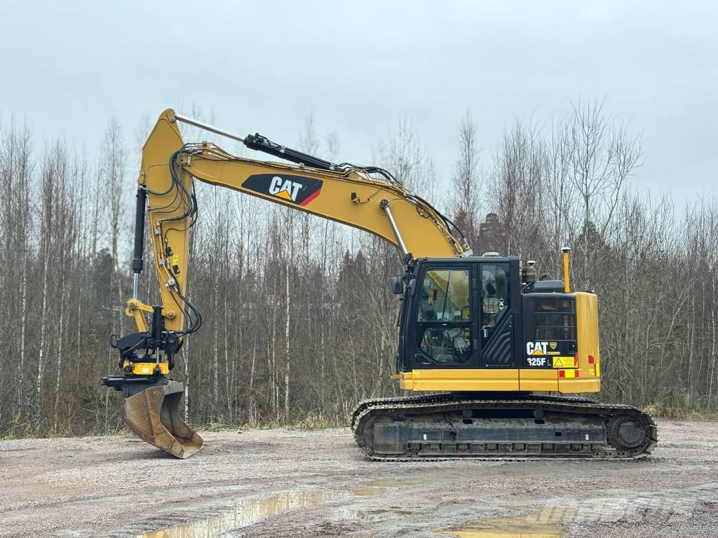 CAT 325 Pásové rýpadlá